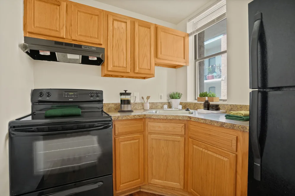 007_1436_R_STREET_NORTHWEST_346802_651527_q5ysy8 (2)